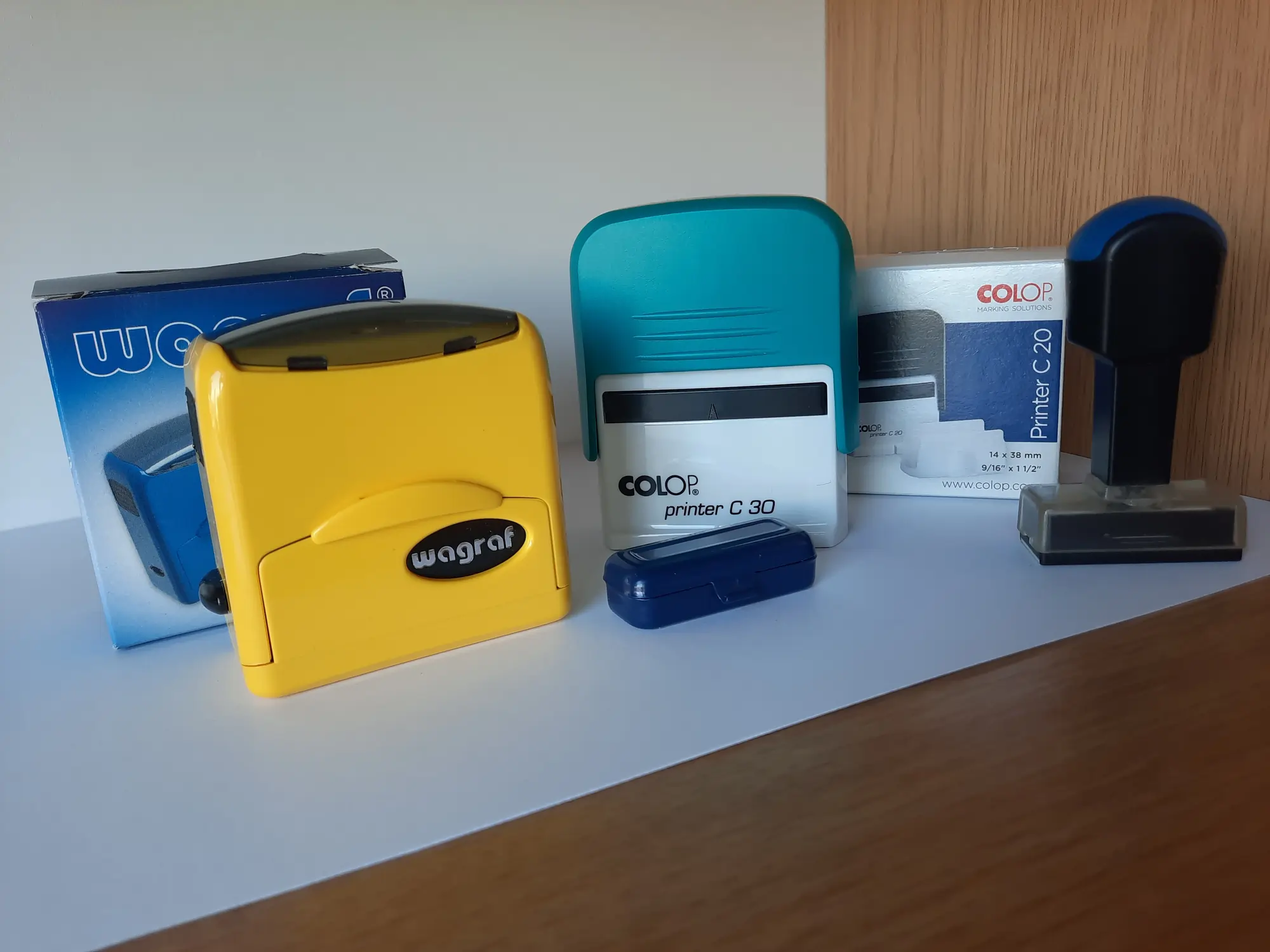 Pieczątki firmowe, specjalistyczne (okrągłe) lub imienne